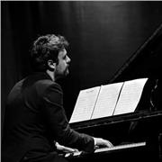 Pianista professionista laureato in Conservatorio offre lezioni ONLINE di strumento, armonia, teoria e solfeggio